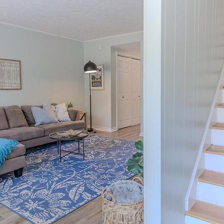 Coastal Cottage 1/2 Mile From Covington Square Екстер'єр фото