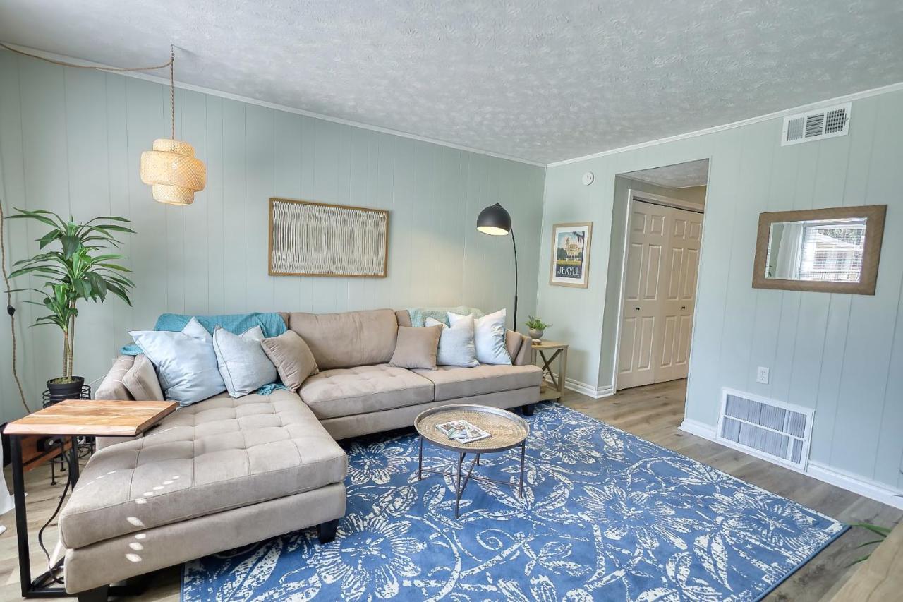Coastal Cottage 1/2 Mile From Covington Square Екстер'єр фото